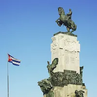 Памятник генералу Антонио Масео - фото
